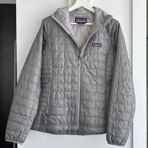 Grey/silver Patagonia jacket